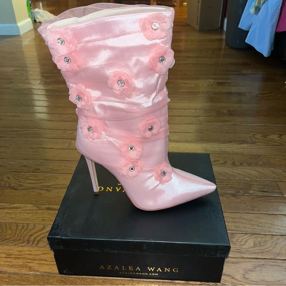 Azalea Wang Acacia Pointy Toe Floral Booties Pink Women’s Size 8 - Picture 9 of 13